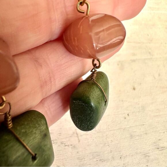 Chico’s Diadora green and orange drop earrings - Picture 7 of 9